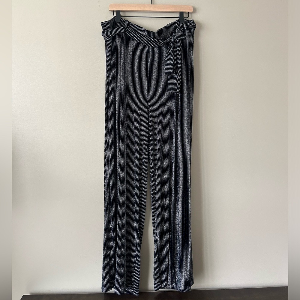 NWT Torrid Wide Leg Black and Silver Glitter Pants Womens 2X - Picture 4 of 15